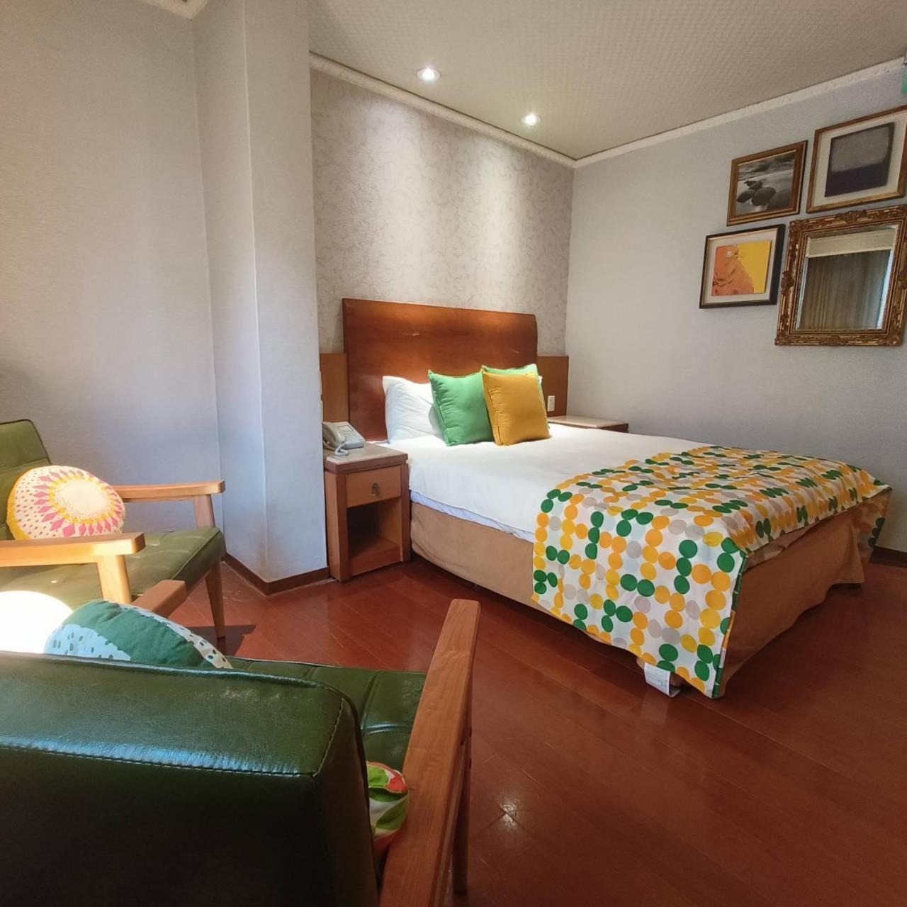 Erin Hotel Taipei Exterior photo